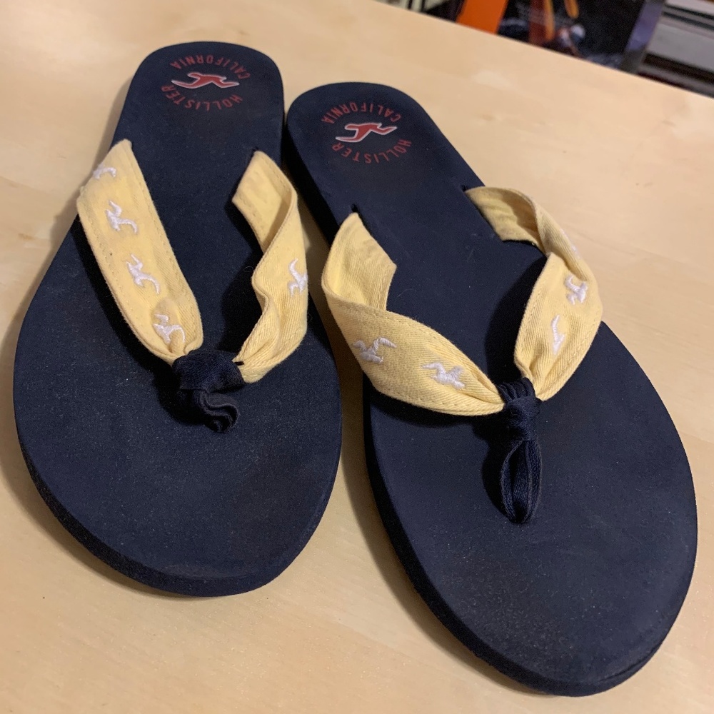 Hollister Flipflops